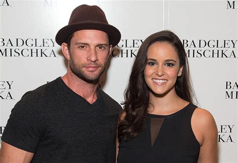 enzo fumero|Melissa Fumero Welcomes Son Enzo with Husband David。